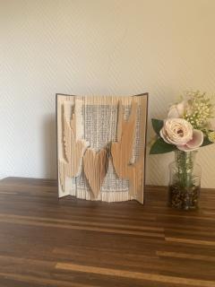 Décoration murale artisanale en bois "Les deux oiseaux" • Idée cadeau poétique • Design belge original / Houten wanddecoratie "Twee vogels" • Poëtisch handgemaakt cadeau • Origineel Belgisch ontwerp / Wooden wall art "Two Birds" • Handmade poetic gift • Original Belgian creation