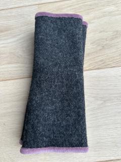 Photo de l'article Mitaines en laine bouillie gris anthracite – Doublure en velours vieux rose, charme intemporel & chaleur artisanale