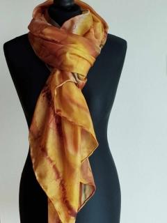 Écharpe 100% soie aux reflets chatoyants – pièce de créateur / Zijde sjaal met glans – uniek ontwerp van een maker / Shiny silk scarf – one-of-a-kind designer piece, elegant and soft. Selkis