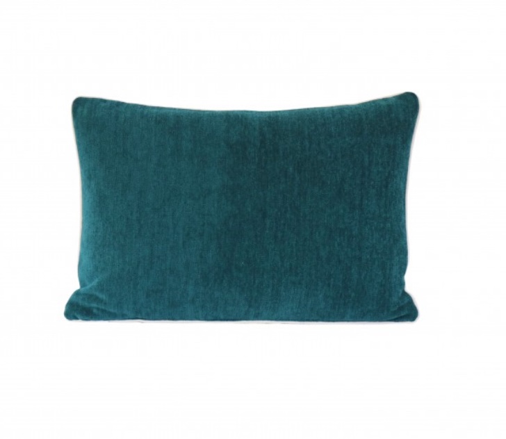 Housse de coussin vert intense – élégante et artisanale, pour sublimer un canapé / Donkergroen kussenhoes – stijlvol en met de hand gemaakt / Deep green cushion cover – handmade elegance for your sofa