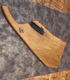 Planche apéro artisanale en chêne massif – Plateau en bois durable pour fromages et charcuteries / Ambachtelijke aperoplank in massief eikenhout – Duurzaam houten plateau voor kazen en charcuterie / Solid oak handcrafted serving board – Durable wood platter for cheese and charcuterie "Oroq"