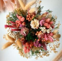 Bouquet fleurs séchées roses et verts – création artisanale élégante / Gedroogd bloemenboeket roze en groen – elegante ambachtelijke creatie / Pink and green dried flower bouquet – elegant handmade creation