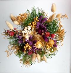 Bouquet rond fleurs séchées mariage – création artisanale colorée et élégante / Ronde gedroogde bloemenboeket huwelijk – kleurrijke en elegante ambachtelijke creatie / Round dried flower wedding bouquet – colorful and elegant handmade design