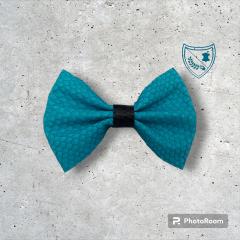 Nœud papillon bleu azur en cuir revalorisé, accessoire mode écoresponsable belge / Azuurblauwe vlinderdas in geüpcycled leer, Belgisch duurzaam modeaccessoire / Azure blue upcycled leather bow tie, eco-friendly Belgian fashion accessory