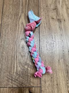 Petit jouet à mâcher pour chien, artisanal et lavable, parfait pour chiens curieux de petit gabarit / Klein kauwspeelgoed voor hond, ambachtelijk en wasbaar – Voor nieuwsgierige kleine honden / Small chew toy for dog, handmade and washable – Perfect for curious small dogs
