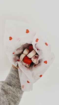 Fondants parfumés cœur – 15 pièces cire végétale, parfums doux & romantiques, coffret cadeau / Geurblokjes hart – 15 stuks plantaardige was, zachte en romantische geuren, geschenkdoos / Heart-shaped wax melts – 15 pcs plant wax, soft & romantic scents, gift box