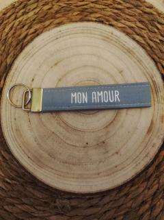 Porte-clés lanière “Mon amour” – création artisanale en coton, message tendre / Sleutelhanger lint “Mijn lief” – ambachtelijk katoen met tedere boodschap / “My love” lanyard keyring – handmade cotton creation with tender message
