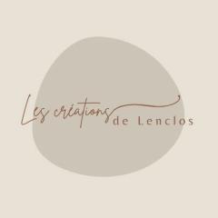 Logo de Les créations de Lenclos, marque belge d’accessoires textiles faits main pour enfants et femmes. Un univers de douceur, de couleurs et de couture artisanale. Chaque création exprime le soin, la qualité et le style du fait main, à découvrir sur Wimzzi.com. / Logo van Les créations de Lenclos – Belgisch merk van handgemaakte textielaccessoires voor vrouwen en kinderen. Zacht, stijlvol en lokaal. Ontdek het op Wimzzi.com. / Logo of Les créations de Lenclos, Belgian handmade brand creating textile accessories for women and children. A soft, colorful and local universe available on Wimzzi.com.