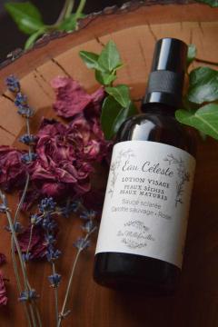 Eau Céleste – lotion tonique bio aux eaux florales, éclat du teint, cosmétique artisanale sans conservateur / Eau Céleste – natuurlijke gezichtslotion met bloemenwater, zonder bewaarmiddelen / Celestial Water – floral toner for radiant skin, preservative-free artisan skincare
