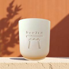 Bougie parfumée Fleur de cerisier effet pierre – Torii M – 150g cire – Artisanat local / Geurkaars Kersenbloesem steenlook – Torii M – 150g was – Lokaal ambacht / Cherry blossom scented candle stone effect – Torii M – 150g wax – Local handmade