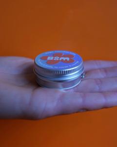 Baume naturel au calendula format voyage – soin apaisant pour peau sèche / Natuurlijke calendulabalsem reisformaat – verzachtende verzorging voor droge huid / Natural calendula balm travel size – soothing care for dry skin