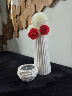 Bougie artisanale "Blanc et lumière" – pureté et éclat / Handmade "White and Light" candle – purity and glow / Handgemaakte "Wit en Licht" kaars – zuiverheid en glans