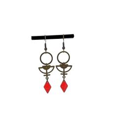 Boucles d'oreilles artisanales Izel – création unique et moderne / Handmade Izel earrings – unique and modern creation / Handgemaakte Izel oorbellen – unieke en moderne creatie