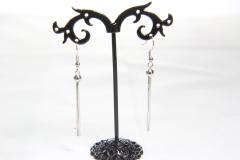 Boucles longues en acier et argent pur – bijou résistant & raffiné / RVS oorbellen met zilveren draad – duurzaam en stijlvol / Stainless steel & silver earrings – sleek and durable jewelry