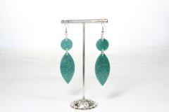 Boucles d'oreilles argentées vertes pailletées – élégance éclatante / Zilveren oorbellen met groene glitters – sprankelende elegantie / Silver earrings with green glitter – sparkling elegance