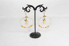 Créoles dorées avec perle orangée et renard / Gouden creolen met oranje parel en vosje / Gold hoops with orange pearl and little fox