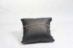 Bracelet doré fin avec étoile et lune / Fijn gouden armbandje met ster en maan / Fine gold bracelet with star and moon