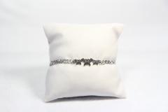 Bracelet argenté avec papillon – bijou délicat pour sublimer votre poignet / Zilveren armband met vlinder – fijn juweel om je pols te verfraaien / Silver bracelet with butterfly – delicate jewel to enhance your wrist