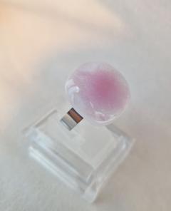 Photo de l'article Bague en vitrail rose dragée