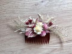 Peigne fleurs roses et violettes – accessoire délicat pour coiffure romantique / Droogbloemenkam met roze en paarse bloemen – elegant en lief / Romantic floral hair comb – pink and purple dried flowers