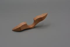 Photo de l'article Bague de lecture en bois de hêtre – accessoire pratique & fait main pour amoureux de livres