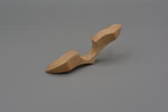 Photo de l'article Bague de lecture en bois de frêne – accessoire malin & fait main pour lecteurs passionnés