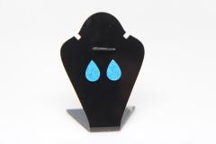 Puces d’oreilles rectangles bleues – style graphique et moderne / Blauwe rechthoekige oorstekers – grafische moderne look / Blue rectangle stud earrings – clean and geometric design