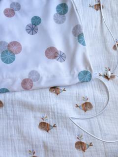 Picture of the product UV50 stroller sunshade – ocean fish design