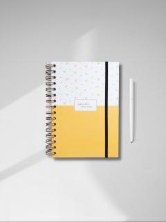 Foto van het artikel Schoolagenda 2025-2026 A5 Geel – Praktisch, kleurrijk & motiverend