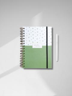 Foto van het artikel Schoolagenda 2025-2026 A5 Groen – Rustig, slim & inspirerend