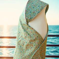 Cape de bain enfant avec capuche – douceur artisanale, idée cadeau naissance / Kaphanddoek voor kinderen met kap – origineel geboortecadeau / Kids hooded bath cape – soft handmade baby gift idea