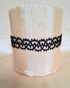 Photo de l'article Noir (S) – Collier ras-de-cou en dentelle Frivolité