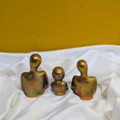 Picture of the product Small family - golden base