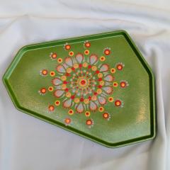 Foto van het artikel Asymmetrisch plateau / lege zak - Maat L - Mandala & Dot Art - Uniek stuk in Jesmonite, 100% gegoten en handgeschilderd