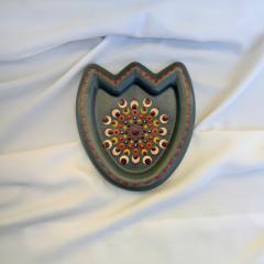 Photo de l'article SUR COMMANDE - Empreinte de dinosaure pour chambre d'enfant - Mandala & Dot Art - Pièce unique en Jesmonite, 100% moulée et peinte à la main