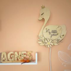 Photo de l'article Veilleuse en bois Cygne poétique - Bébé et enfant - Version Murale