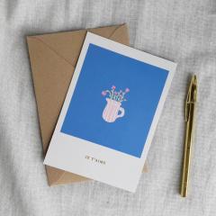 Carte illustrée fond bleu avec motif simple, papeterie moderne, idée cadeau minimaliste / Geïllustreerde kaart met blauwe achtergrond en eenvoudig motief, moderne papeterie, minimalistisch cadeau / Illustrated card with blue background and simple motif, modern stationery, minimalist gift