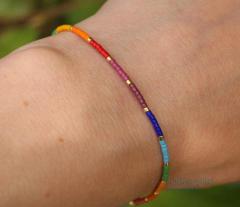 Foto van het artikel LGBTQ pride armband - regenboog goud