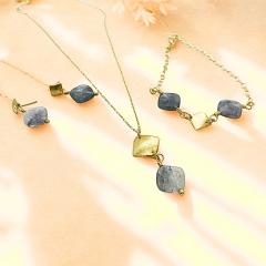 Photo de l'article Bracelet Lola – Argent vermeil & quartz gris