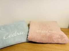 Photo de l'article Serviette personnalisé en coton bio 50X100 - cadeau unique et responsable