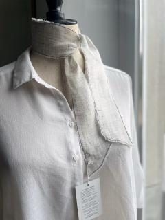 Photo de l'article Scarf en Lin Gris changeant