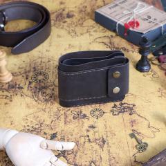 Portefeuille en cuir noir élégant avec poche à monnaie, fabrication artisanale belge, accessoire chic pour homme, idée cadeau pour papa ou tonton, made in Belgium / Elegante zwarte leren portefeuille met muntvak, Belgisch handgemaakt vakmanschap, stijlvol herenaccessoire, ideaal cadeau voor papa of oom, made in Belgium / Elegant black leather wallet with coin pocket, Belgian handmade craftsmanship, stylish men’s accessory, perfect gift for dad or uncle, made in Belgium