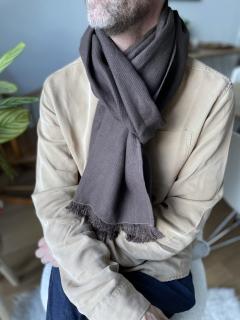 Picture of the product Brown linen scarf