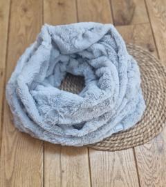 Picture of the product Women’s Faux Fur Snood — Cozy Belgian Elegance