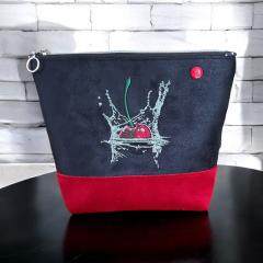 Photo de l'article Trousse de maquillage cerise