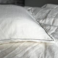 Picture of the product Pearl White Linen Pillowcase