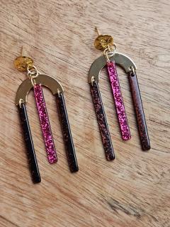 Picture of the product Graphic Golden Arch Earrings