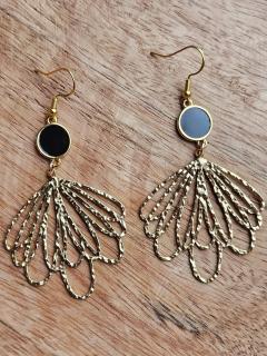 Picture of the product Earrings - Timeless jewellery with a refined design