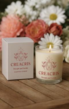 Créations artisanales Créa Cris présentées avec packaging, objets décoratifs faits main, univers créatif et floral, création belge authentique, idée cadeau artisanale soignée, sélection de confiance Wimzzi / Ambachtelijke creaties van Créa Cris met verpakking, handgemaakte decoratieve objecten, bloemrijk creatief universum, Belgische authenticiteit, Wimzzi cadeau / Handmade creations by Créa Cris with packaging, decorative artisan objects, floral creative universe, authentic Belgian gift curated by Wimzzi