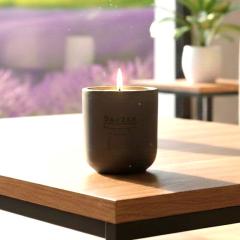 Daozen Bougie lavande Zen artisanale 32h, parfum relaxant, faite main en Belgique, création exclusive Wimzzi, cadeau bien-être unique / Ambachtelijke Zen lavendelkaars 32 uur, ontspannende geur, handgemaakt in België, exclusieve Wimzzi creatie, wellness cadeau / Handmade Zen lavender candle 32h, made in Belgium, exclusive Wimzzi creation, unique wellness gift